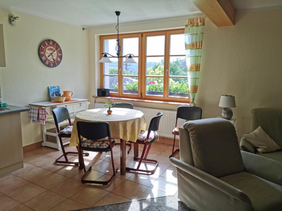 Ferienwohnung "Am Saalehaken" Gossitz Εξωτερικό φωτογραφία