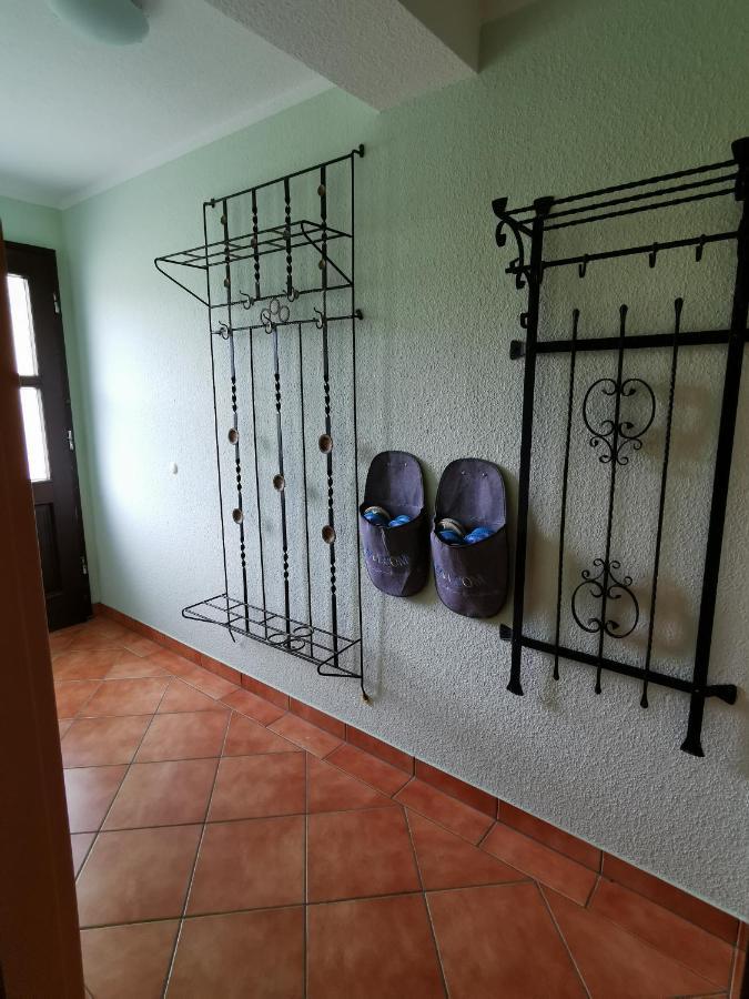 Ferienwohnung "Am Saalehaken" Gossitz Εξωτερικό φωτογραφία